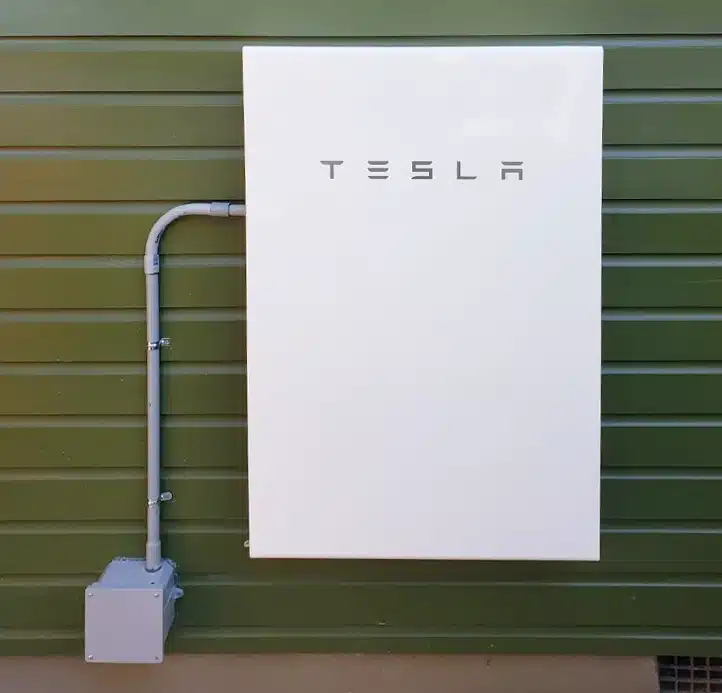 Solar Battery: Price, Brand List [June 2023]